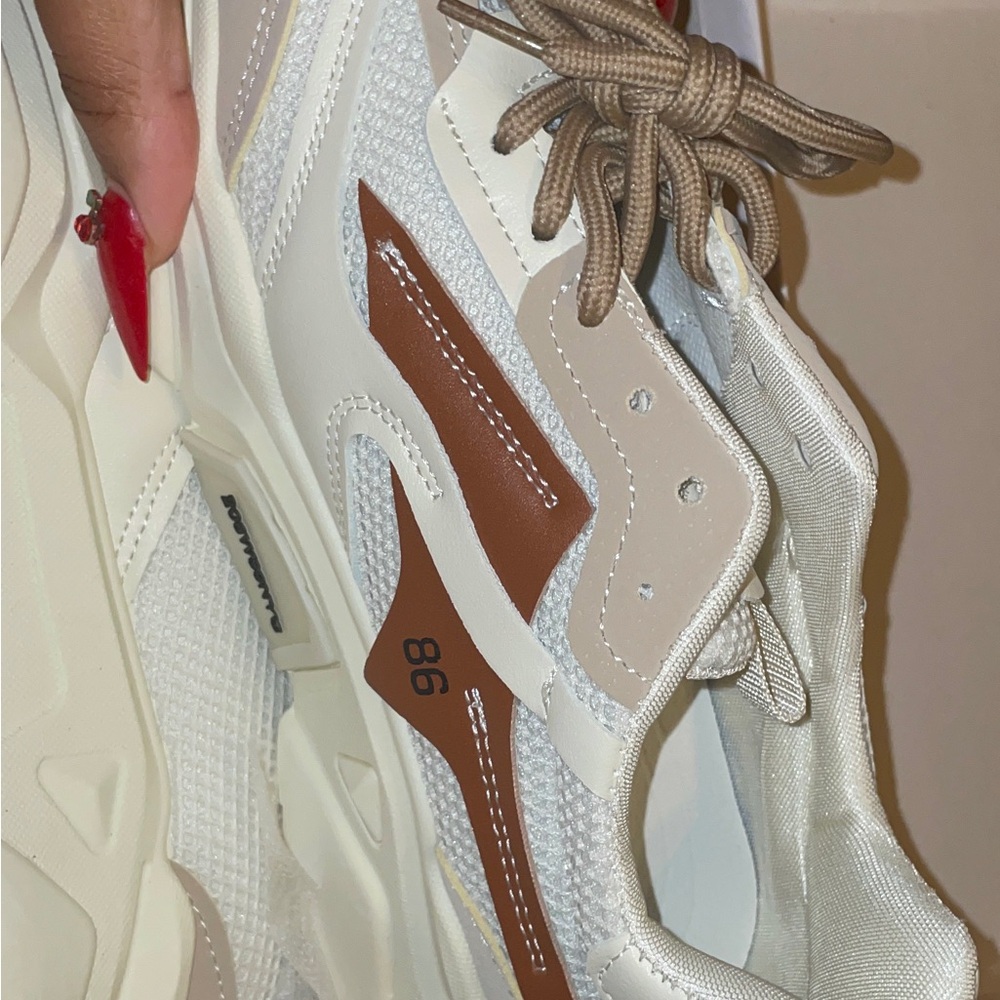 Cream TiktokTennis Shoes